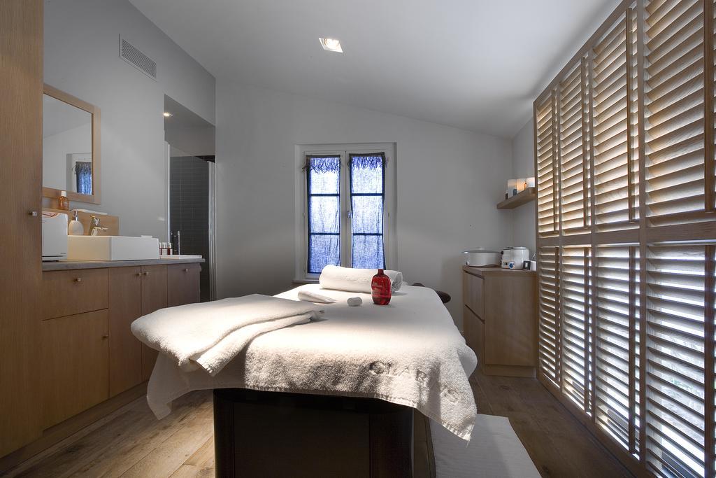 Le Clos Saint-Martin Hotel & Spa Екстериор снимка