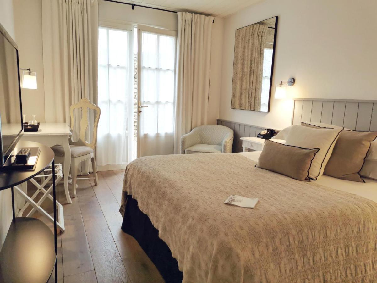 Le Clos Saint-Martin Hotel & Spa Екстериор снимка